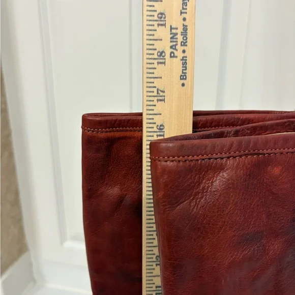 Frye Elegant Red Leather Heeled Boots - Picture 4 of 6